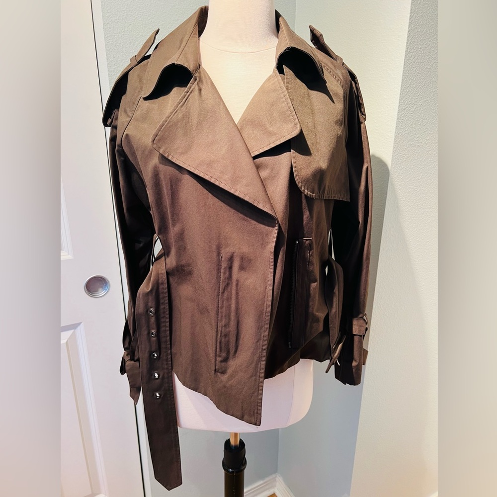 Vera Wang short trench coat (olive green)